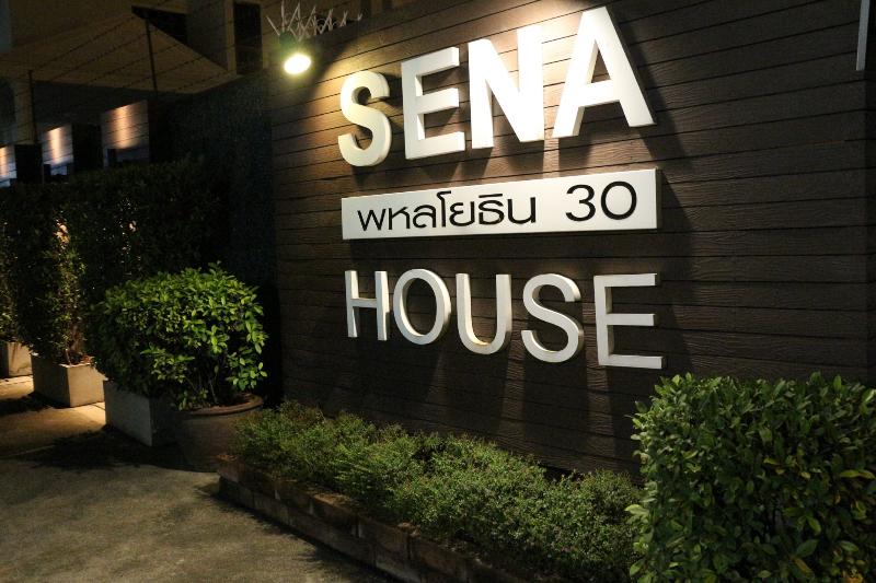 Sena House
