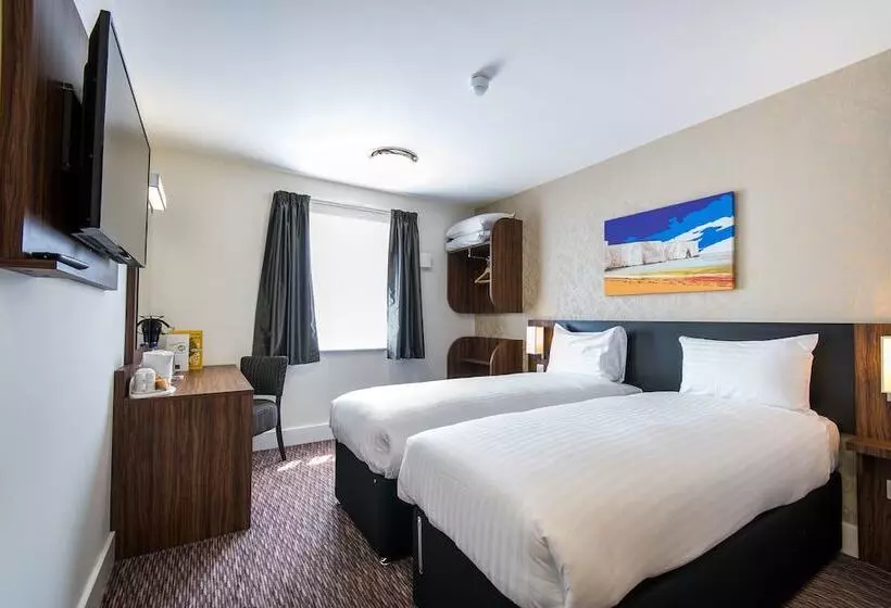 Spread Eagle, Gailey By Marston's Inns