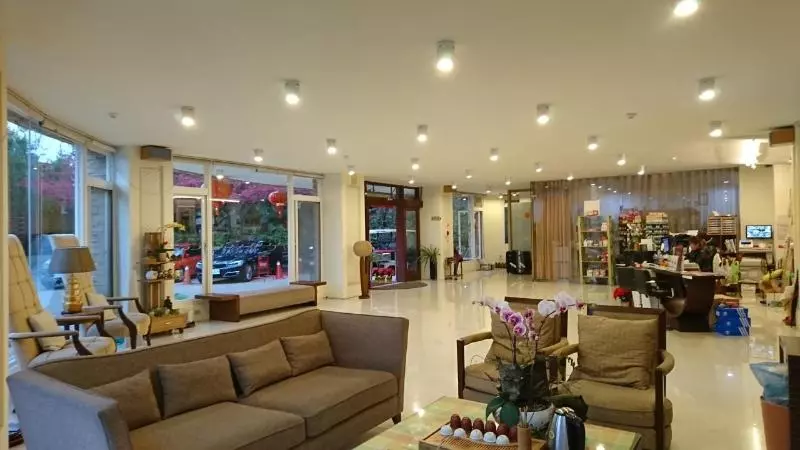 تختخواب و صبحانه Ailiga Travel Villa