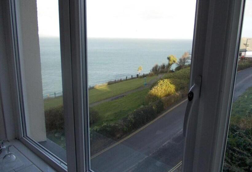 צימר Honeycombe House