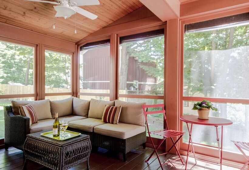 مبيت وإفطار Twin Oaks Inn