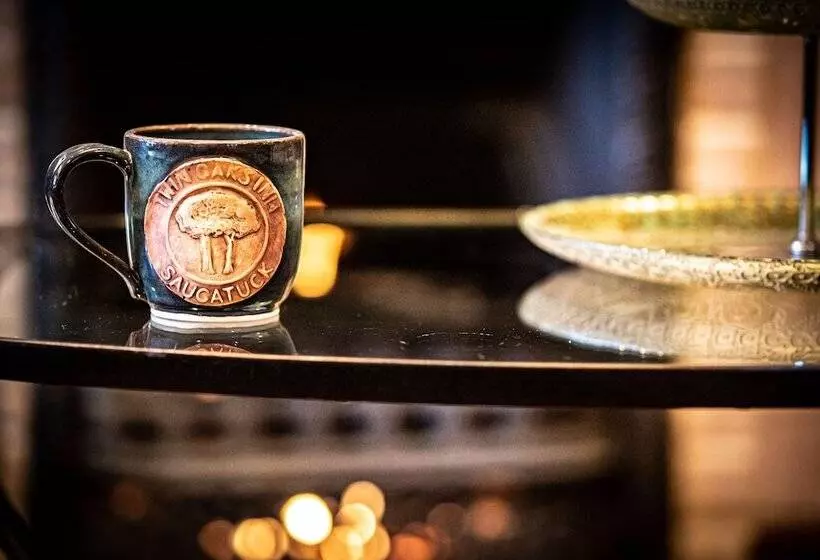 Aamiaismajoitus (B&B) Twin Oaks Inn