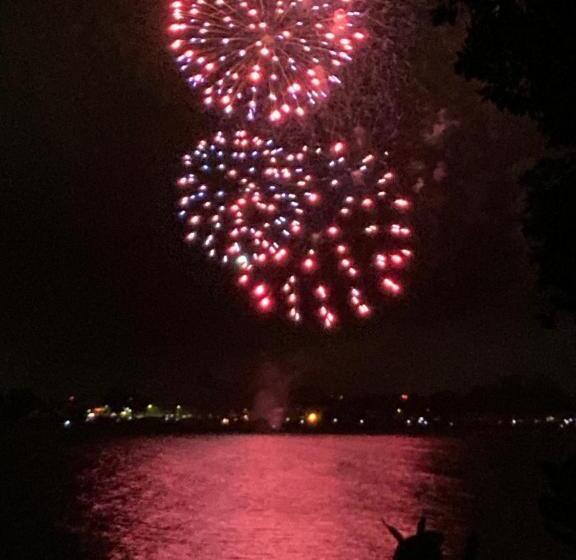 Hilo Bay Oceanfront Bed And Breakfast