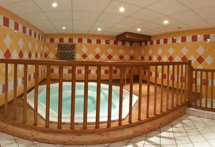 ホテル Lou Riouclar