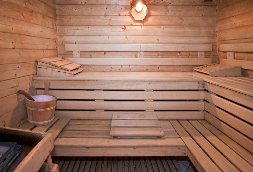 ホテル Lou Riouclar