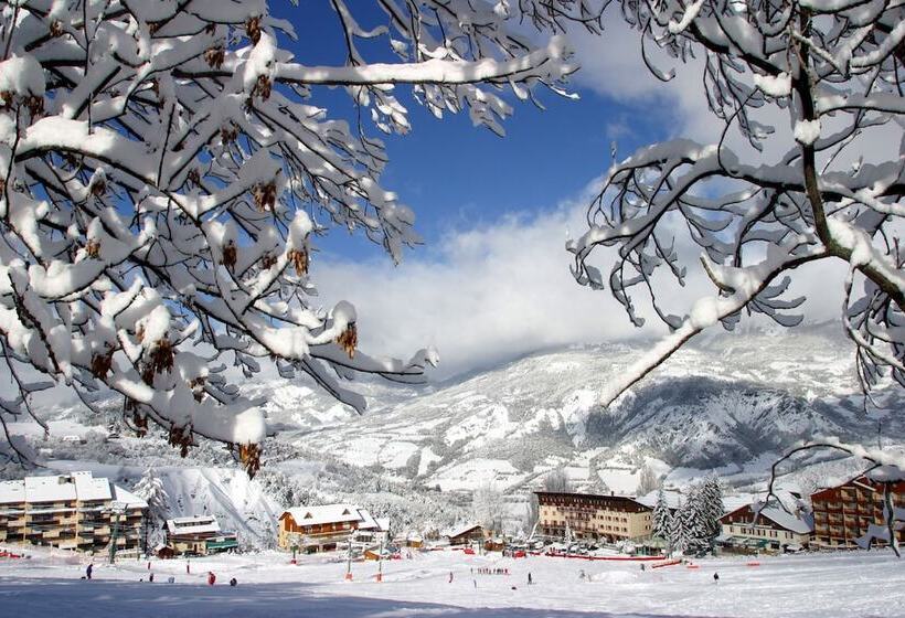 ホテル Lou Riouclar