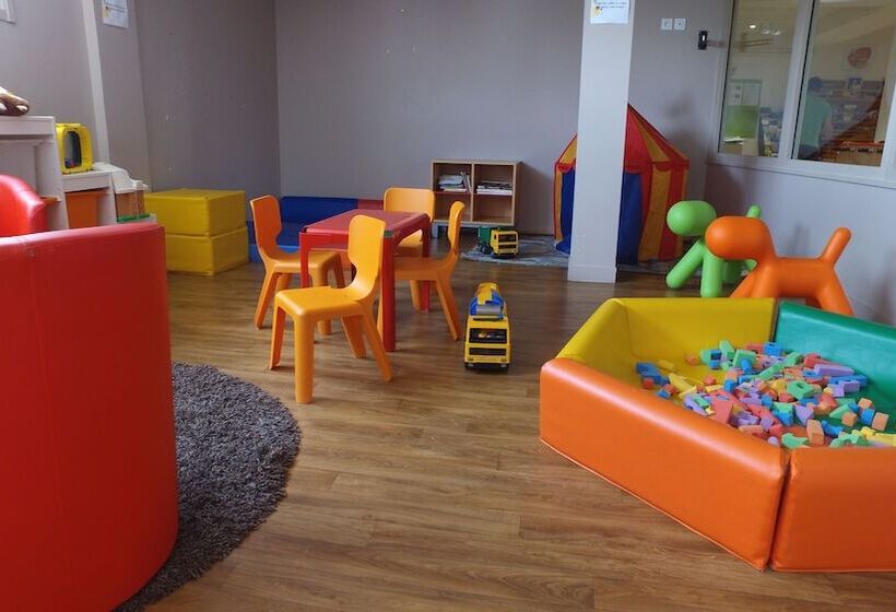 هتل Vvf Super Besse Auvergne Sancy, Super Besse