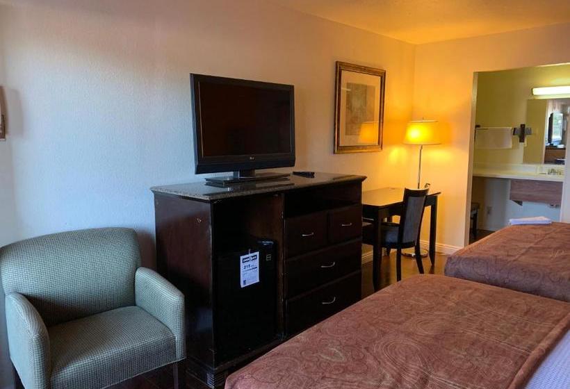 モーテル Lancaster Inn