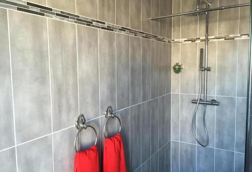 Pensiune Dday Aviators