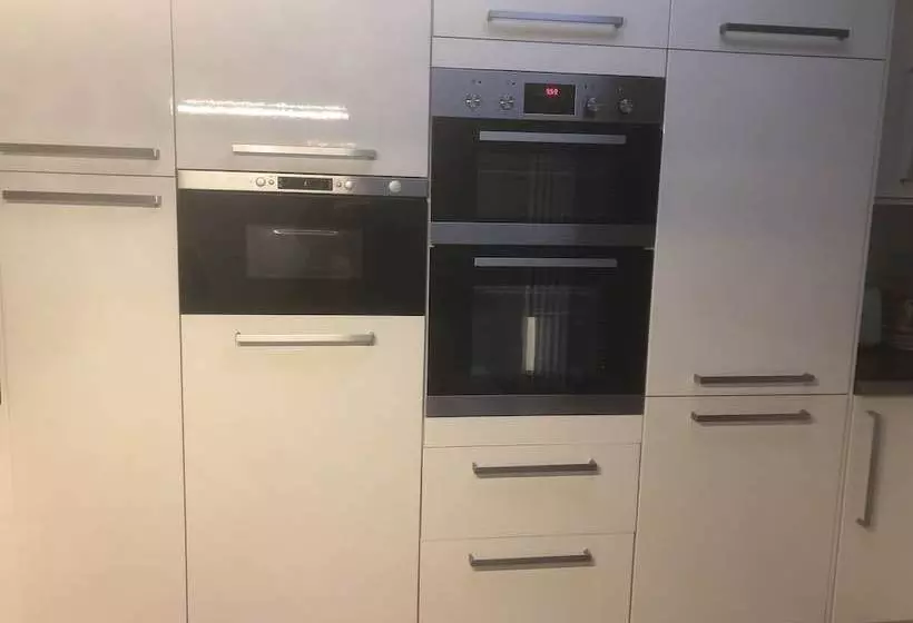 پانسیون Haya Guest House