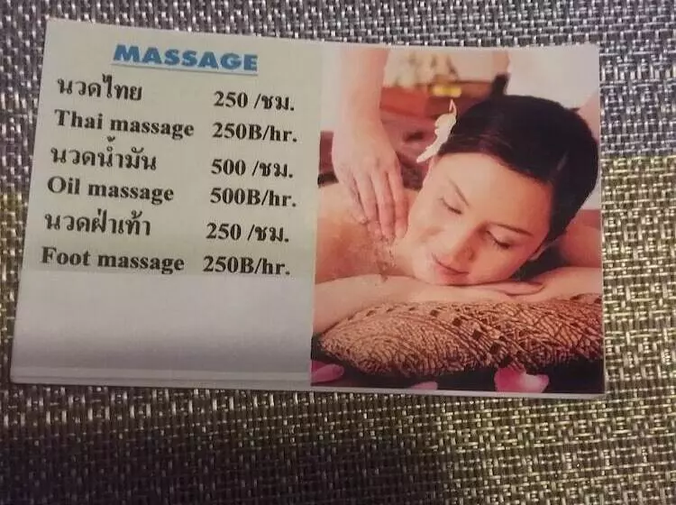 Arunrat Guesthouse   Hostel