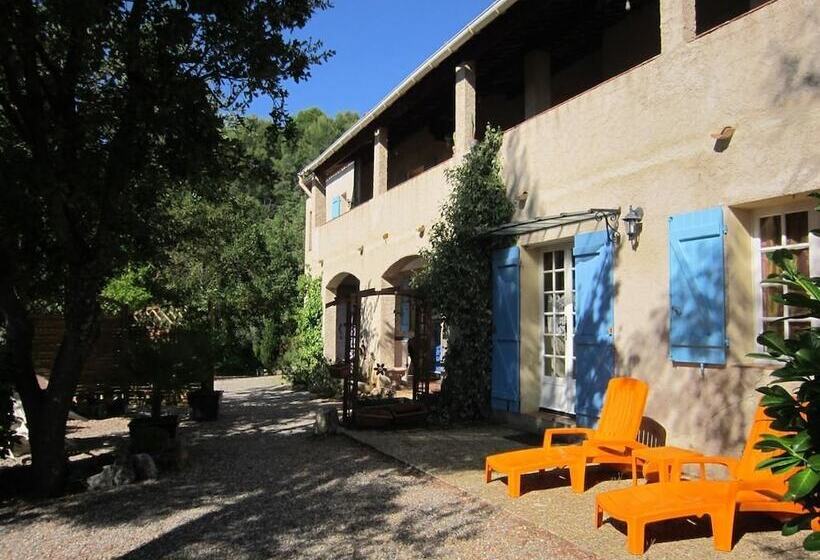 Bastide Du Rousset B&b