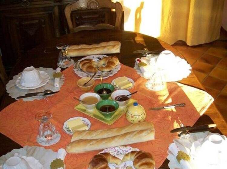 Bastide Du Rousset B&b