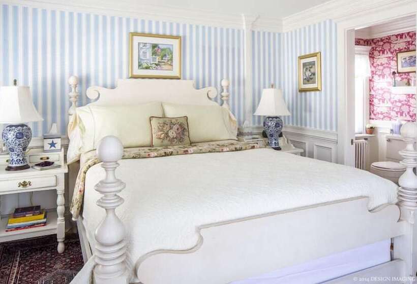 Captain David Kelley House Bed & Breakfast