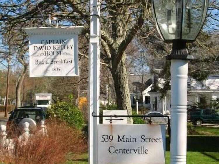 Captain David Kelley House Bed & Breakfast