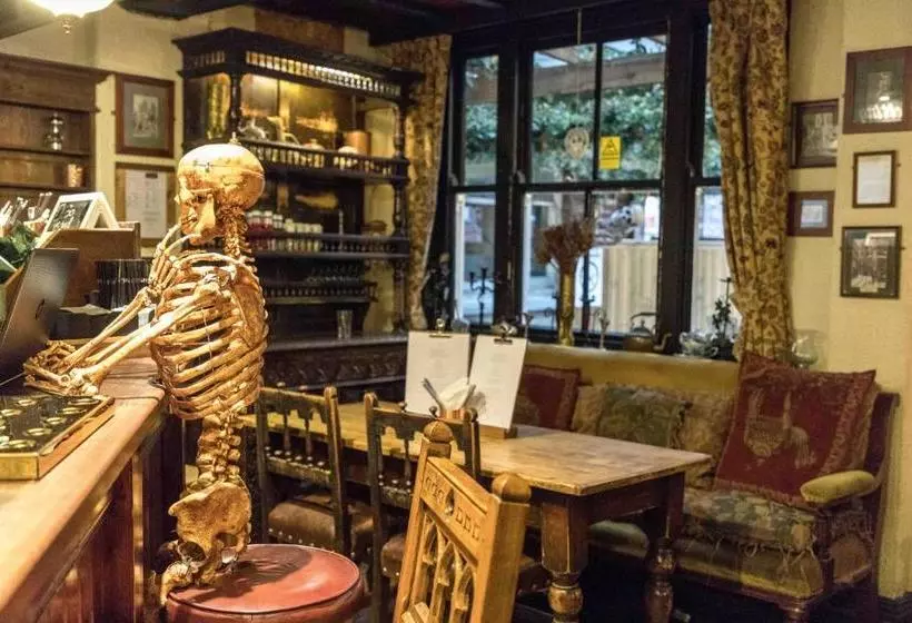 Hostelli Golden Fleece York