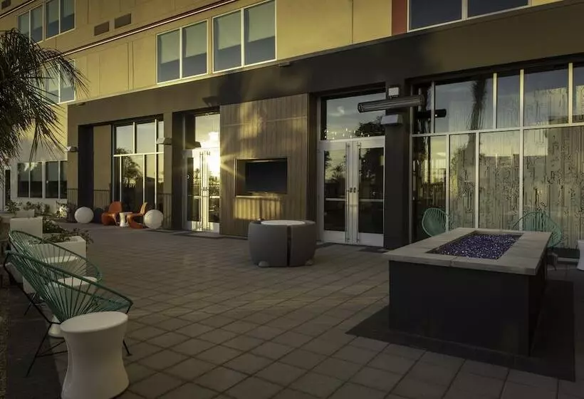 ホテル Aloft Glendale At Westgate