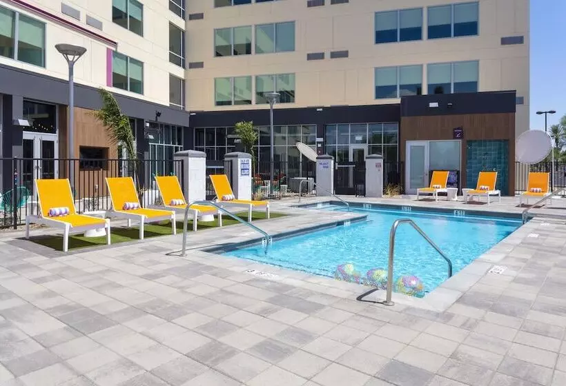ホテル Aloft Glendale At Westgate
