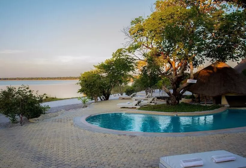 هتل Ikithe Luxury Resort By Mantis