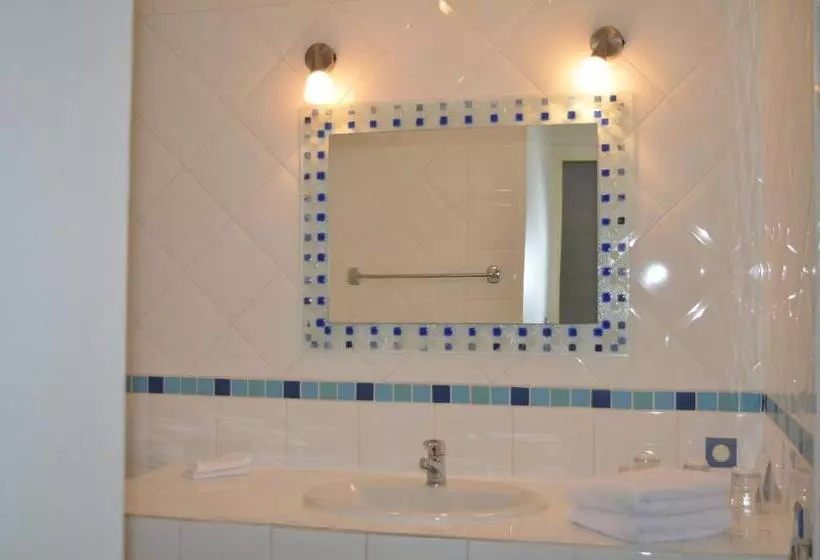Hotel Le Toeno
