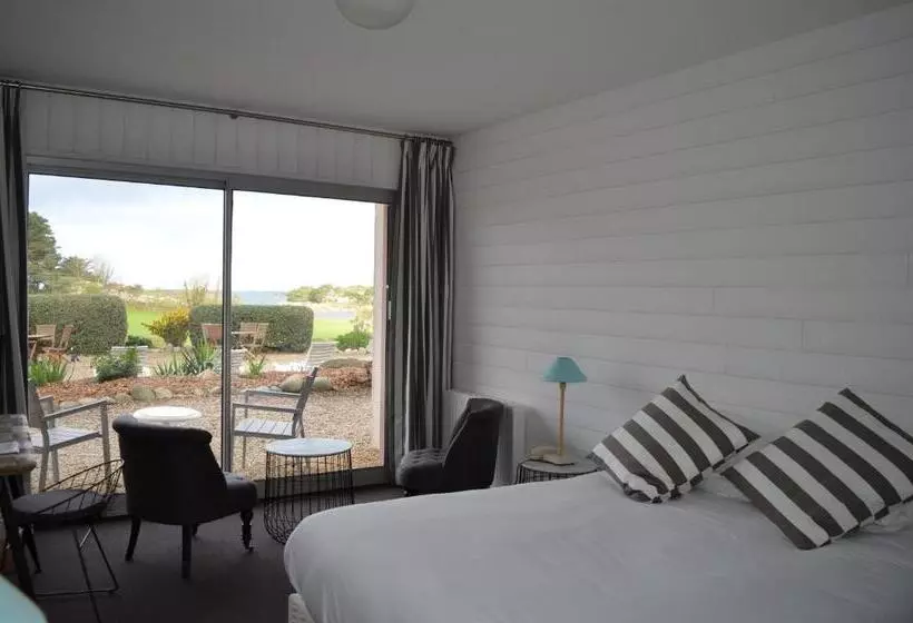 Hotel Le Toeno