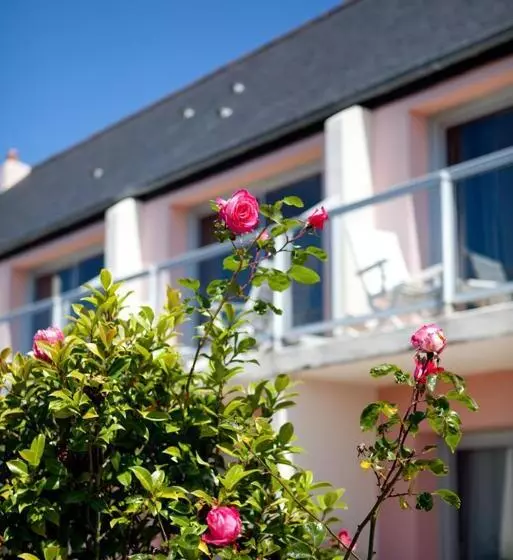 Hotel Le Toeno