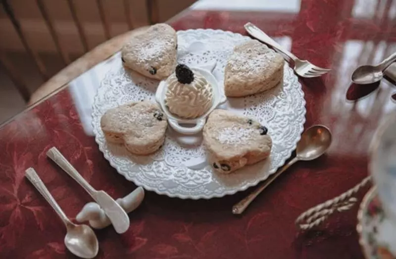 Mathis House, A Victorian Bed & Breakfast And Tea Room At 600 Main