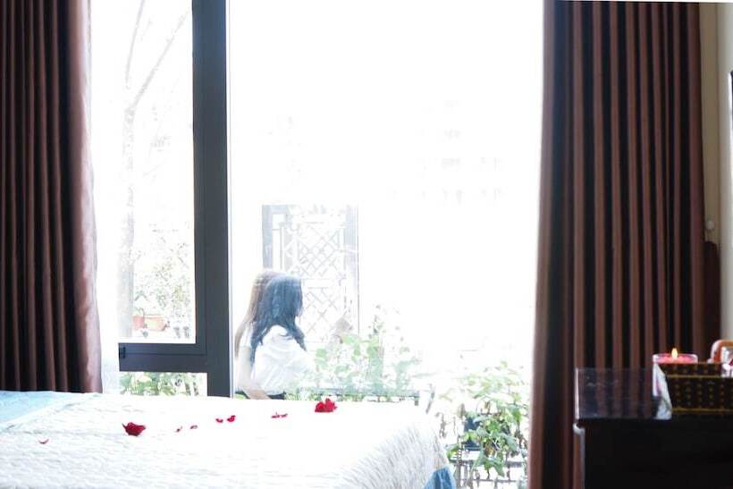 پانسیون Monza Villa