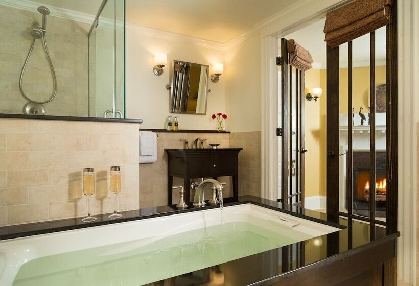 مبيت وإفطار Atlantean Cottage