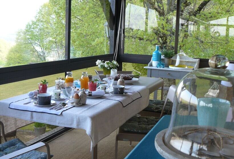 Bed and Breakfast La Chambre De Madel