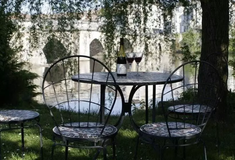 Aamiaismajoitus (B&B) Pont Vieux Chambres D Hotes