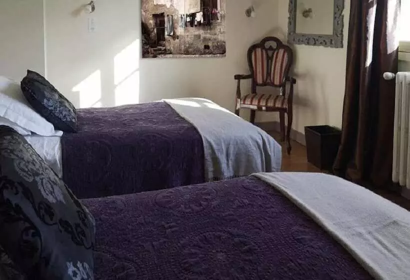 Aamiaismajoitus (B&B) Pont Vieux Chambres D Hotes