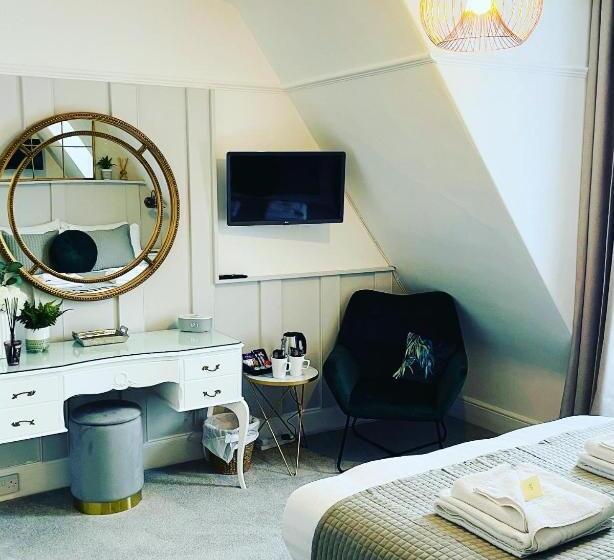 مبيت وإفطار The Limes