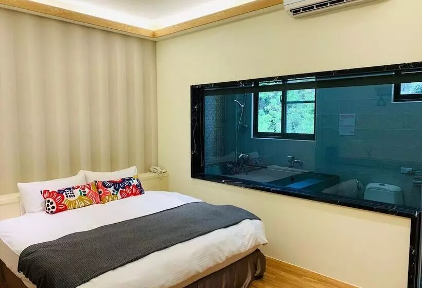 تختخواب و صبحانه 日月潭沅居民宿 Yuan Ju Boutique