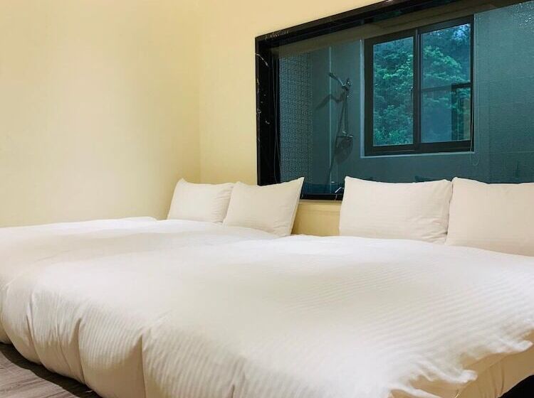 تختخواب و صبحانه 日月潭沅居民宿 Yuan Ju Boutique