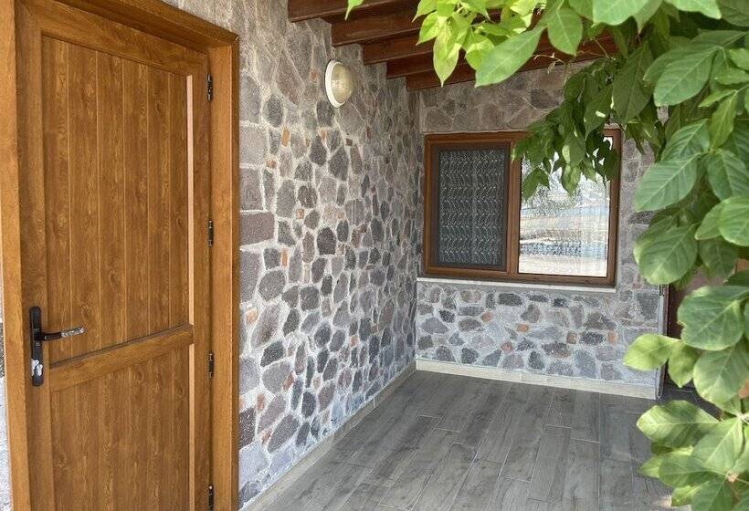 ホテル Assos Villa Natura