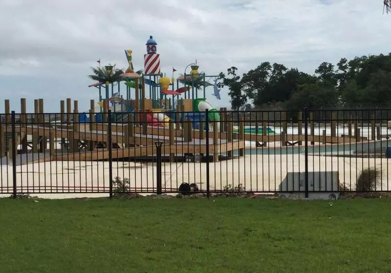 Grand Centennial Hotel At Centennial Plaza   Gulfport