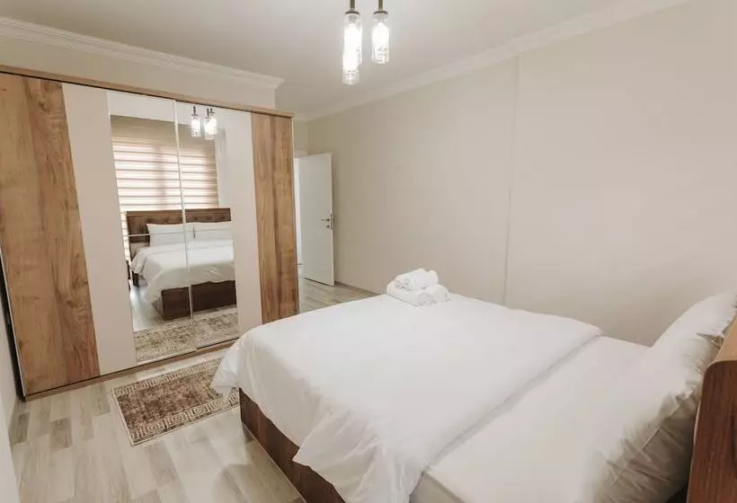 ホテル Jude Suite