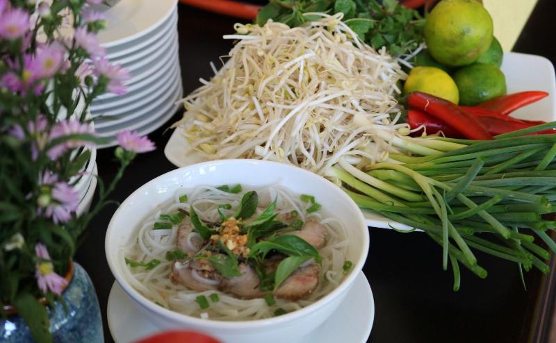 هتل Roxana River Villa