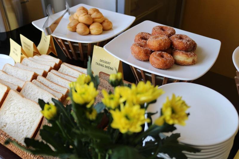 هتل Roxana River Villa