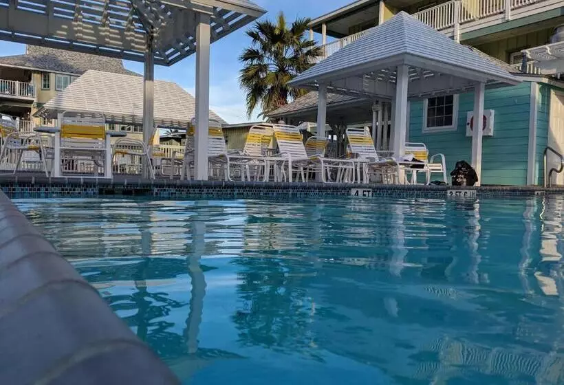 ホテル Seashell Village Resort Near The Beach With Kitchens