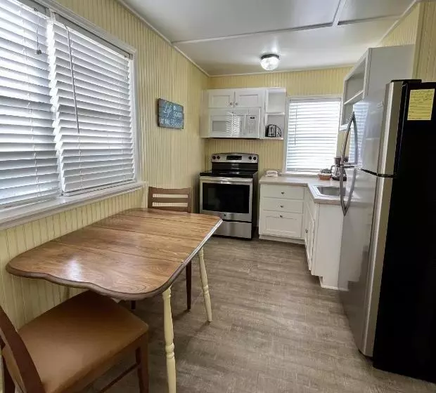 ホテル Seashell Village Resort Near The Beach With Kitchens