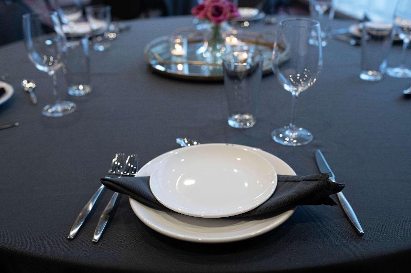 The Axis Moline Hotel, Tapestry Collection By Hilton