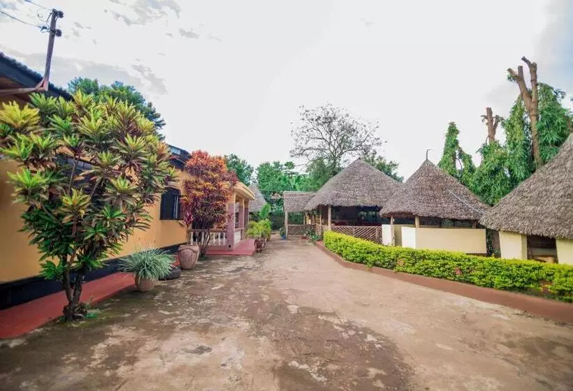 هتل The Better Inn