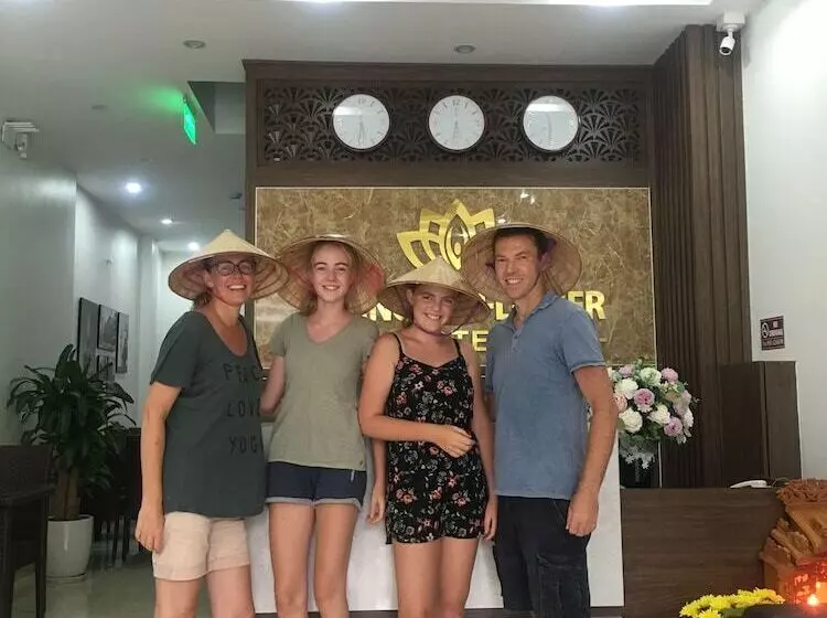 هتل Trang An Flower