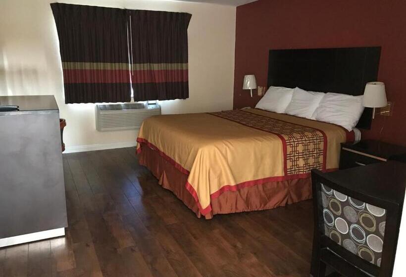 مُتل Manhattan Inn & Suites