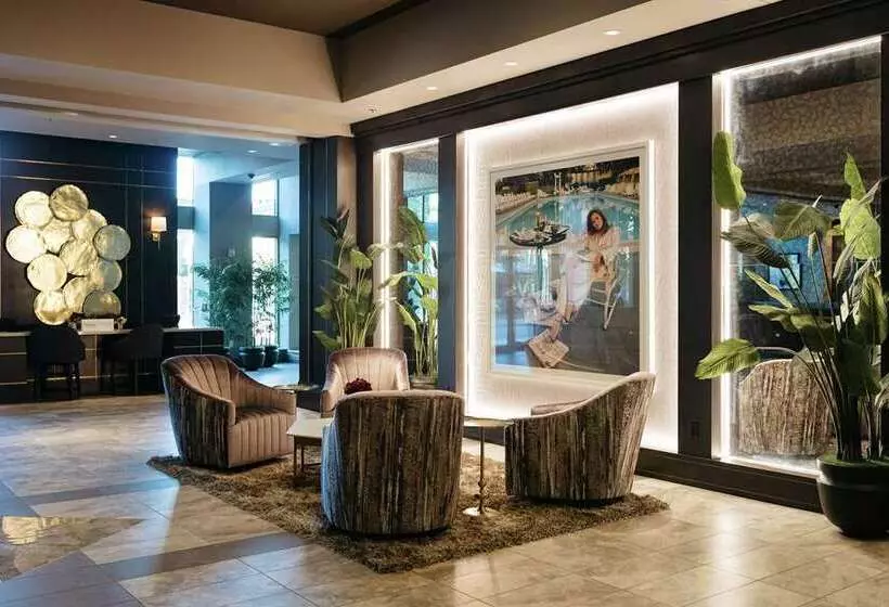 The Axis Moline Hotel, Tapestry Collection By Hilton