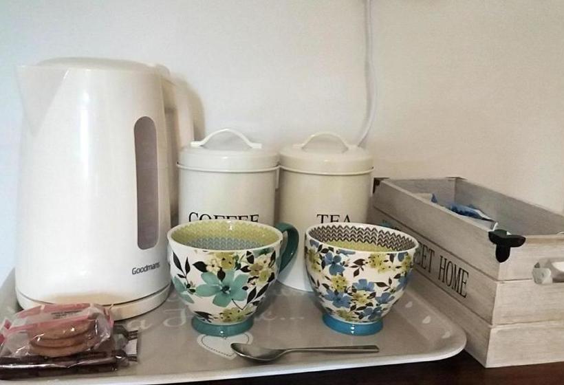 The Mermaid Inn Ellington