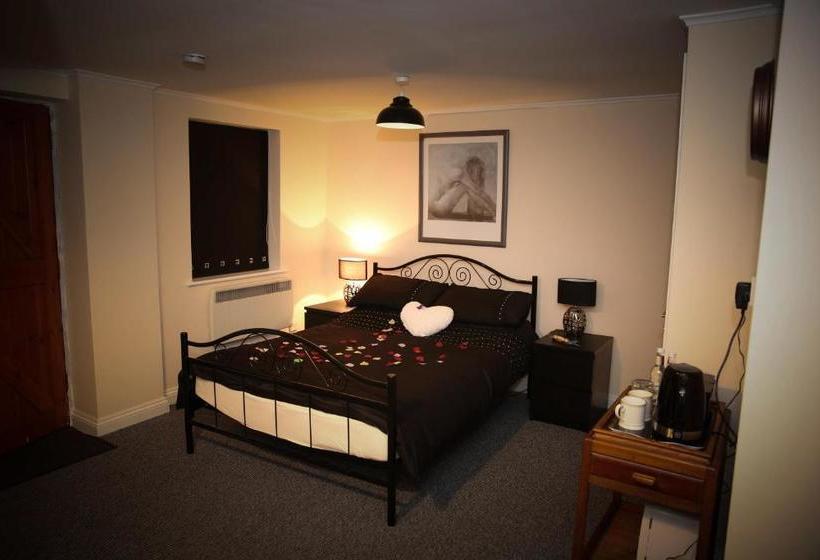 The Mermaid Inn Ellington