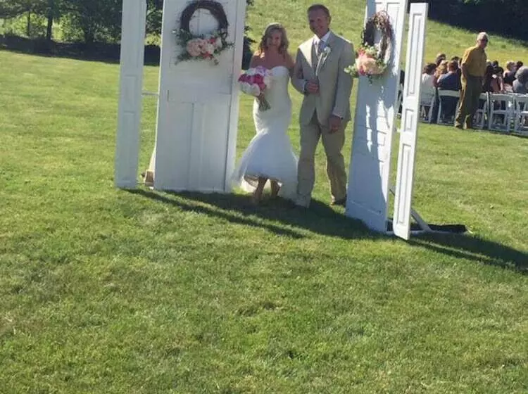 Aamiaismajoitus (B&B) 1824 House